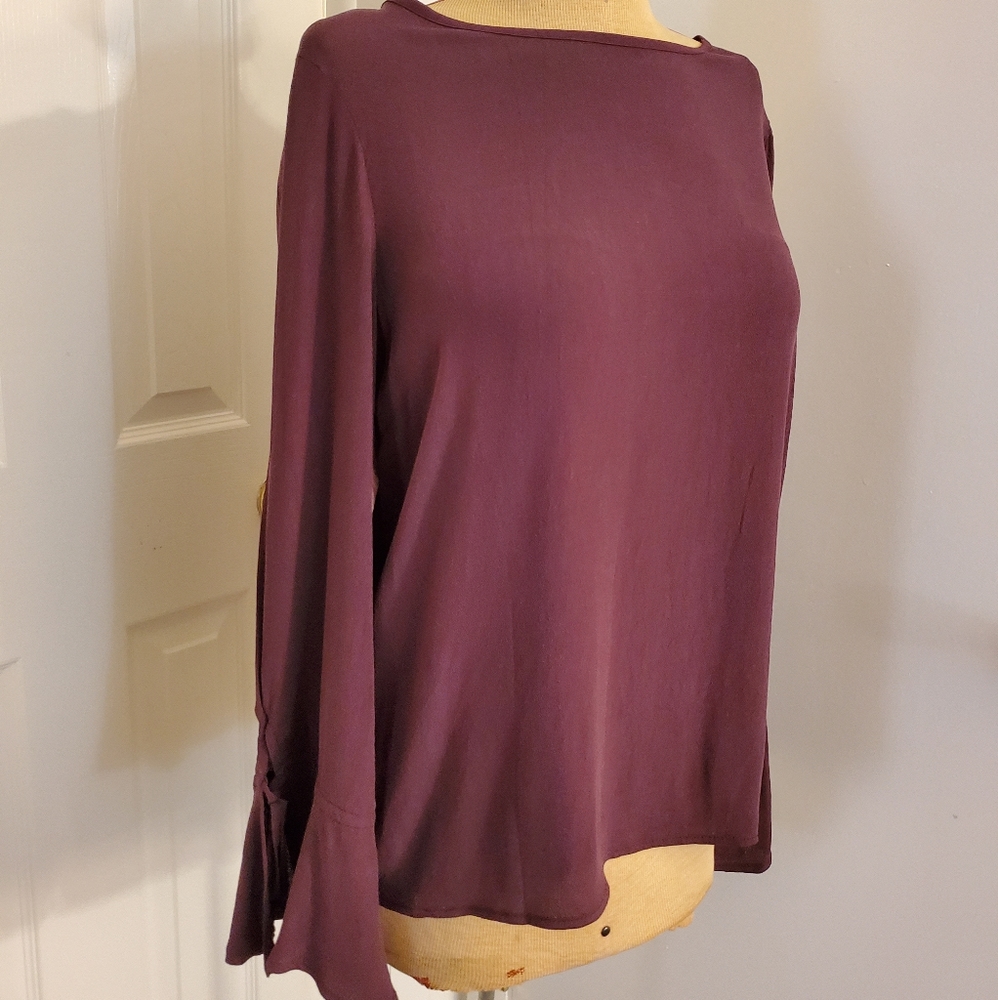 Blue Rain bell sleeve size S EUC top - Picture 2 of 8
